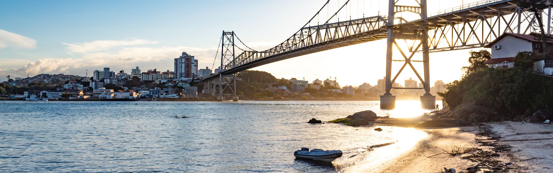 Florianópolis Histórico e Praia - Saindo dos hotéis de Balneário Camboriú