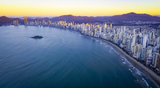 1 dia em Balneário Camboriú - Saindo dos hotéis do centro de Florianópolis