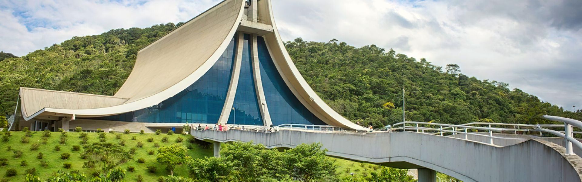 Caminho Italiano - São João Batista, Brusque e Nova Trento - Saindo dos hotéis de Itajaí